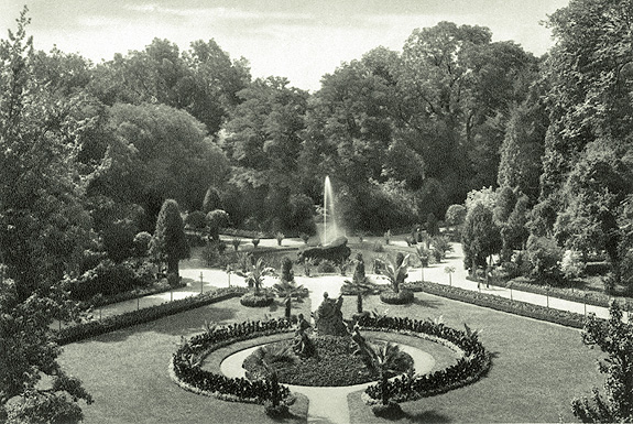 Bild: Südgarten, historische Aufnahme