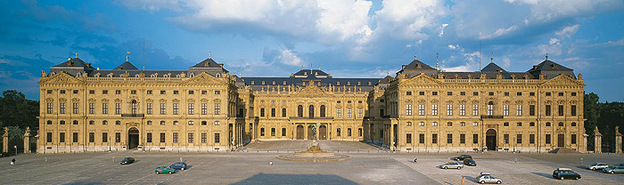 Bild: Gesamtansicht der Residenz Würzburg